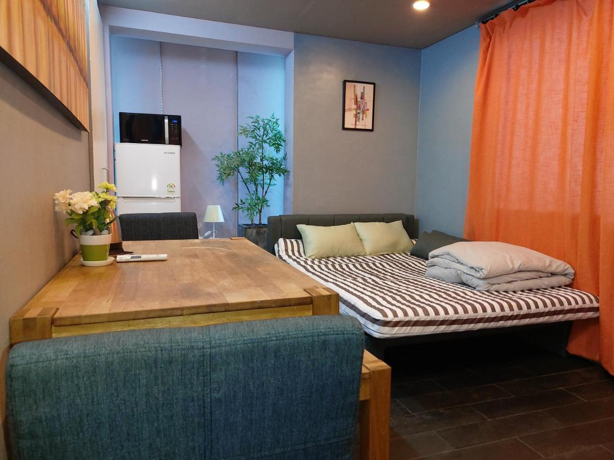 Buzz Guesthouse Hostel ソウル特別市 エクステリア 写真