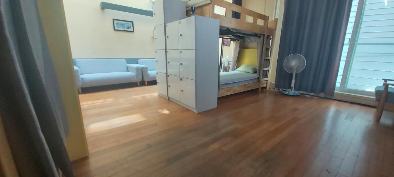 Buzz Guesthouse Hostel ソウル特別市 エクステリア 写真
