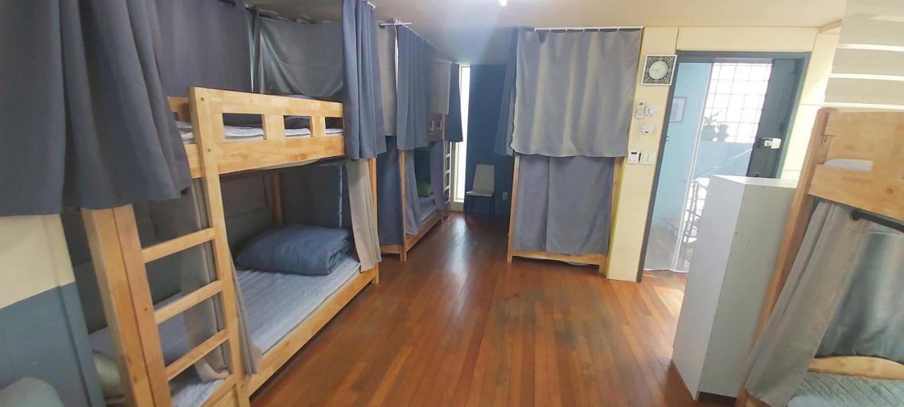 Buzz Guesthouse Hostel ソウル特別市 エクステリア 写真