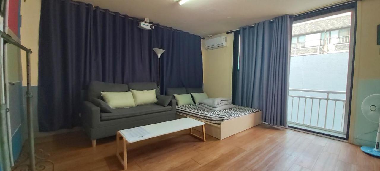 Buzz Guesthouse Hostel ソウル特別市 エクステリア 写真